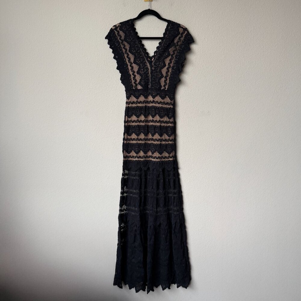 Nightcap Antoinette Lace Gown in Black & Tan Size M - Picture 2 of 6